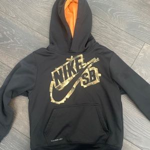 Boys Nike Hoodie Size S 8/10